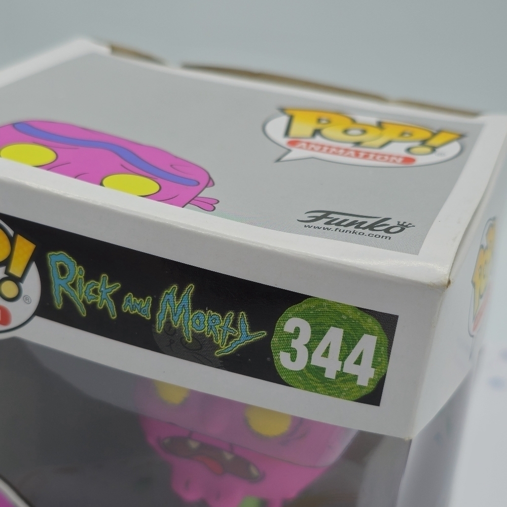 Funko POP! Rick & Morty Scary Terry #344 Vinyl Figure - Picture 2 of 8